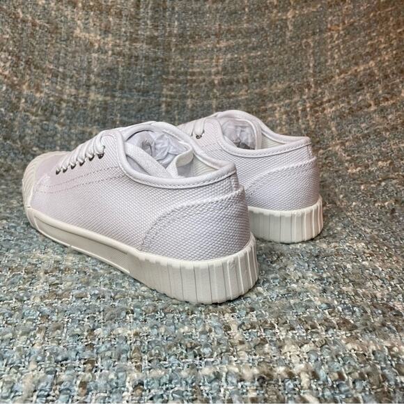 Good News Women's Bagger Low Lace Up Sneakers in White - Picture 5 of 8